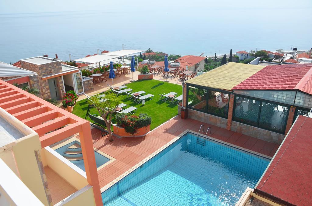Hotel Vicky II Plomari Exterior photo